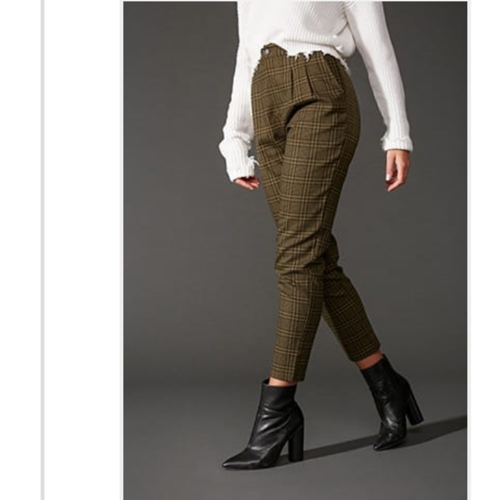 Ella High-Rise Trousers in Black/Olive.